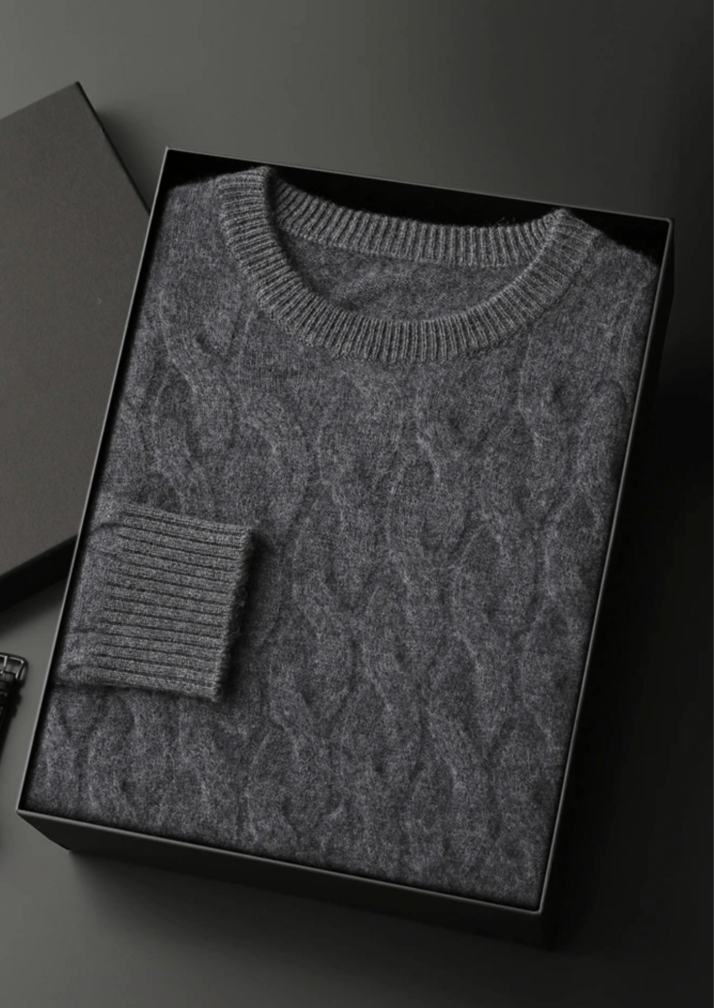 PREMIUM CASHMERE CABLE CREWNECK - Derada