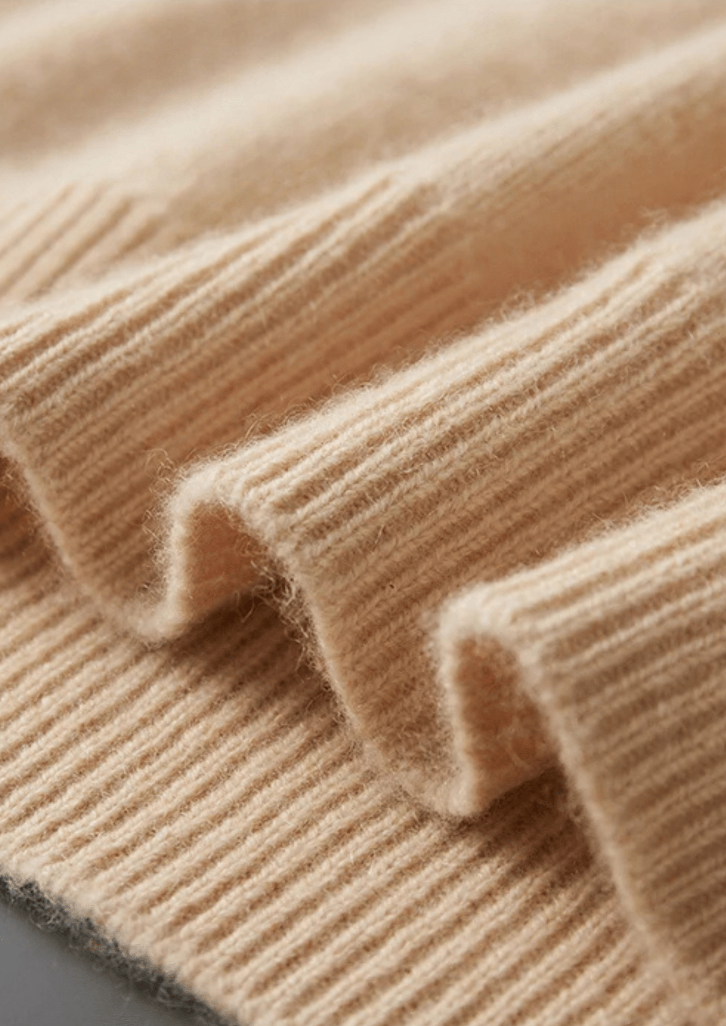 PREMIUM CASHMERE LEISURE HOODIE - Derada