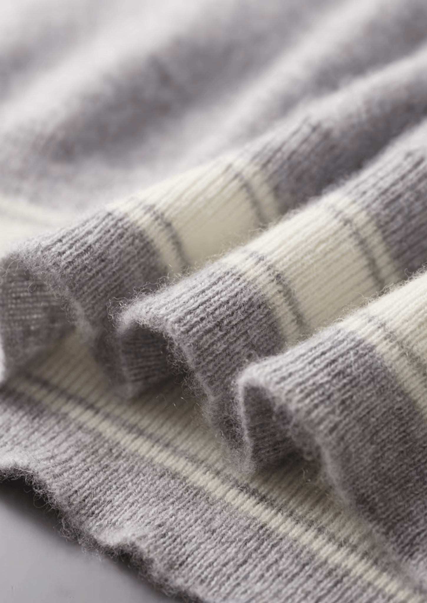 PREMIUM CASHMERE LEISURE SET - Derada