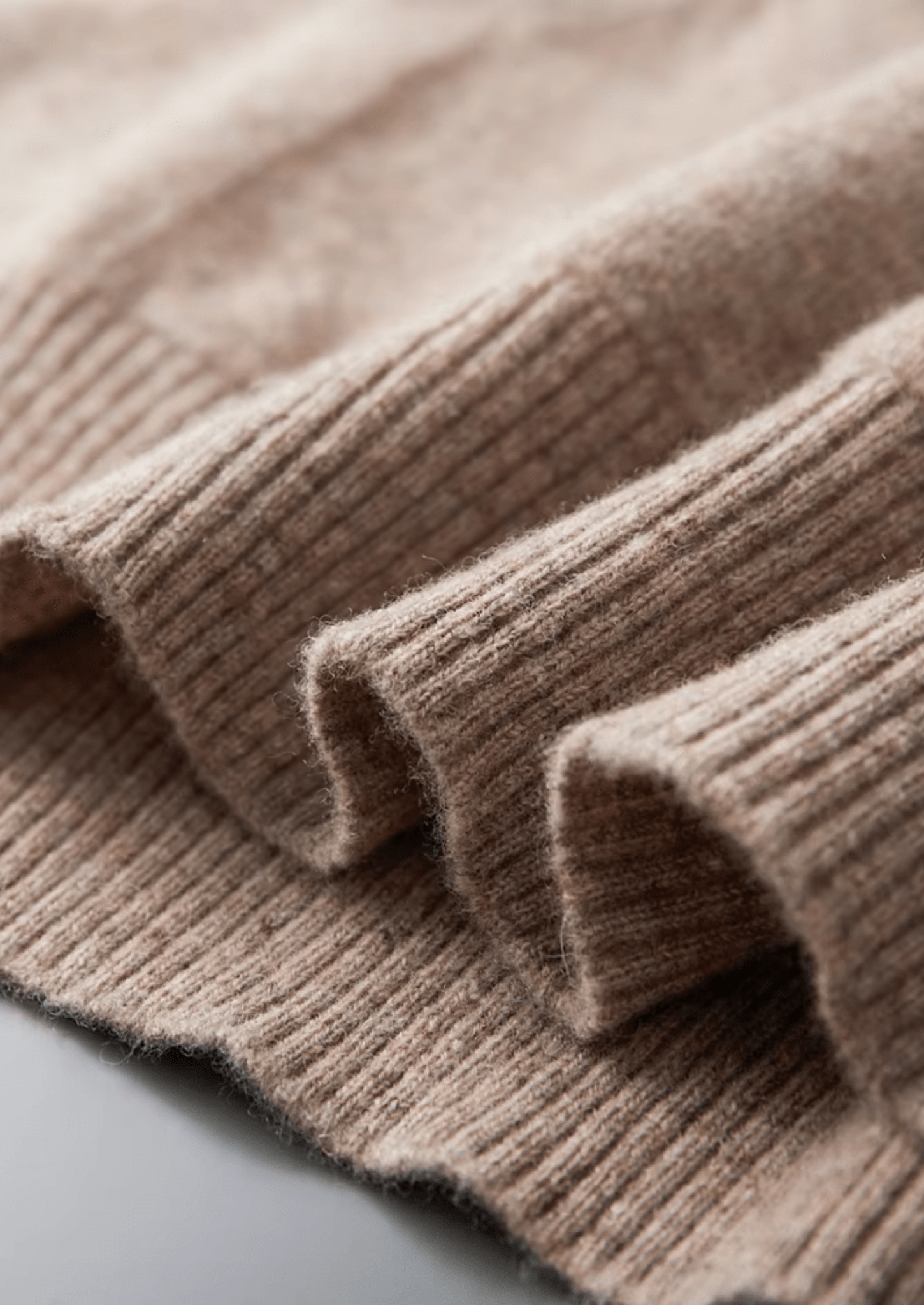 PURE EXTRA - FINE MERINO WOOL LEISURE HOODIE - Derada