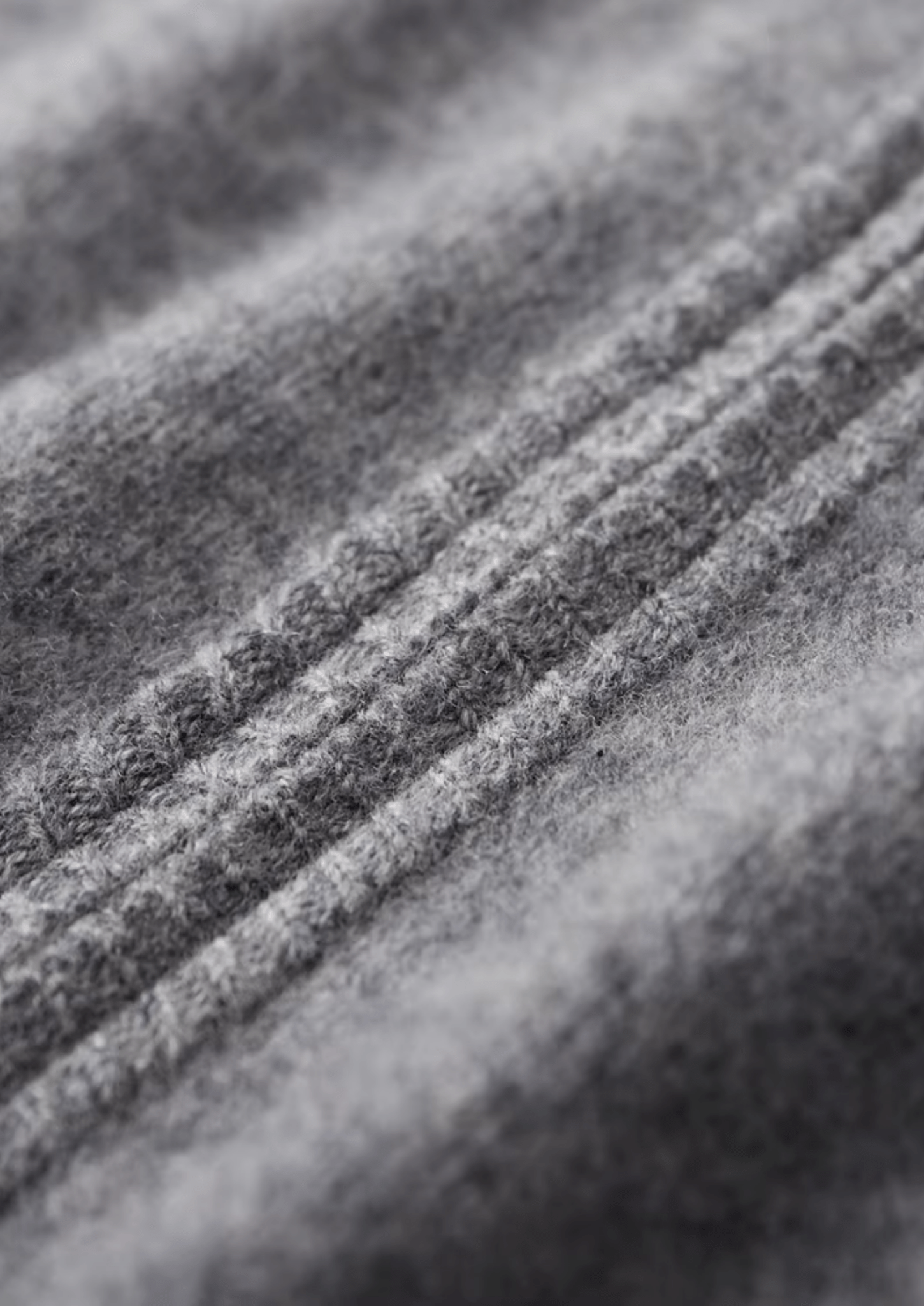 PURE EXTRA - FINE MERINO WOOL TWO - TONE ZIP CARDIGAN - Derada