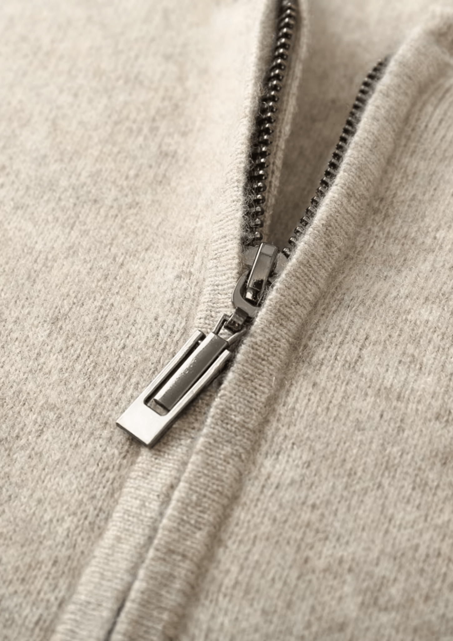 PURE EXTRA - FINE MERINO WOOL V - NECK CARDIGAN - Derada