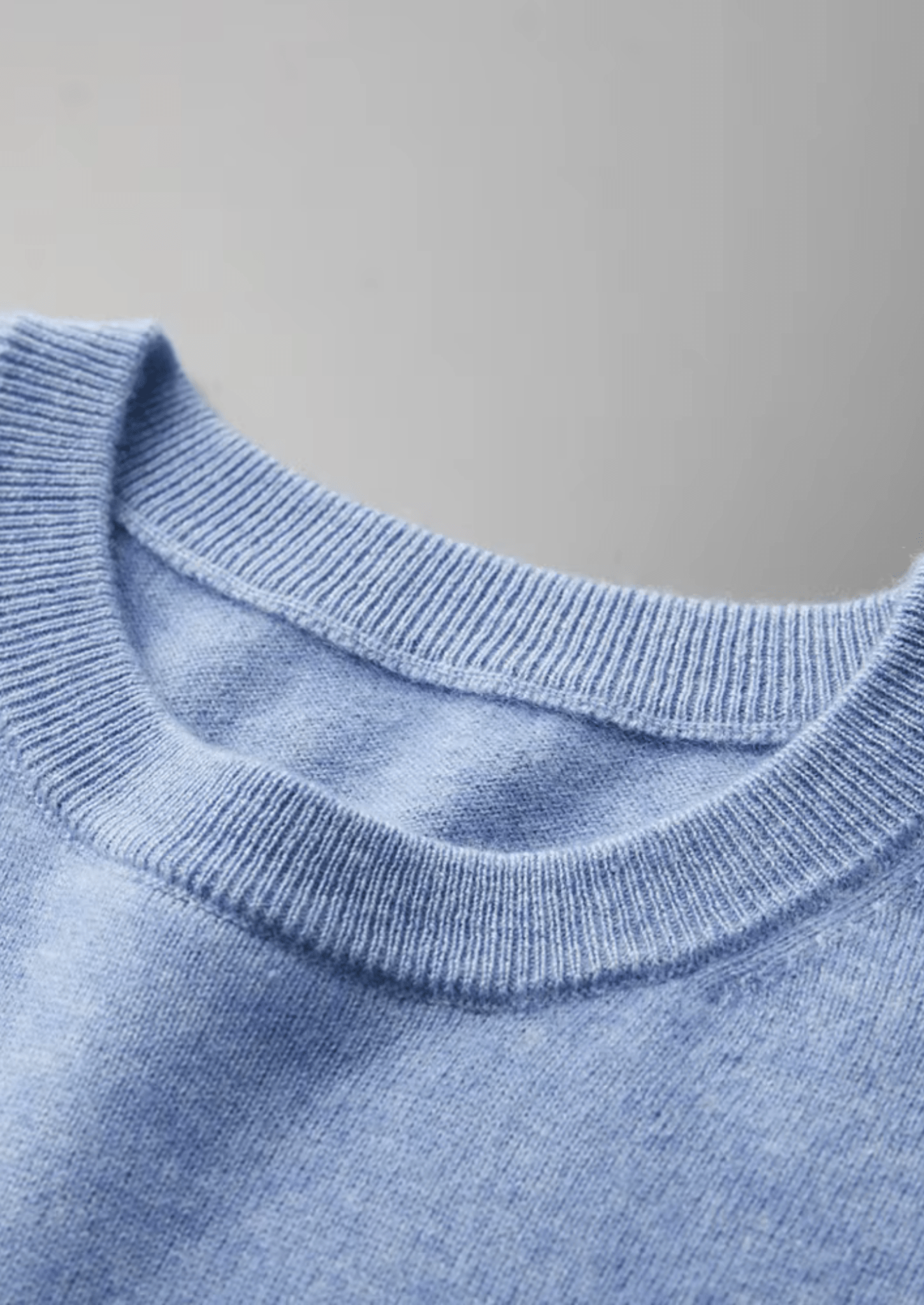 PREMIUM CASHMERE CLASSIC CREWNECK T - SHIRT - Derada