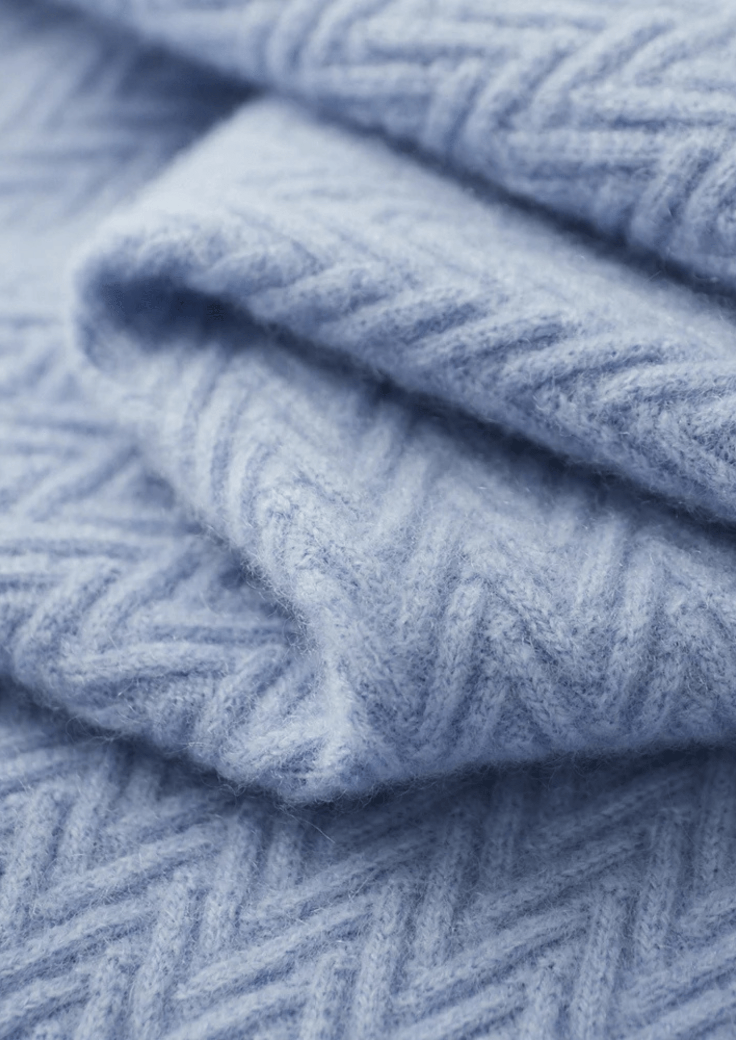 PREMIUM CASHMERE ZIGZAG BUTTON SWEATER - Derada