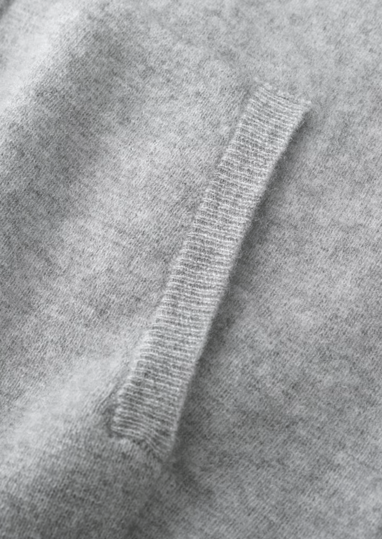 PURE EXTRA - FINE MERINO WOOL ZIPPER HOODIE - Derada
