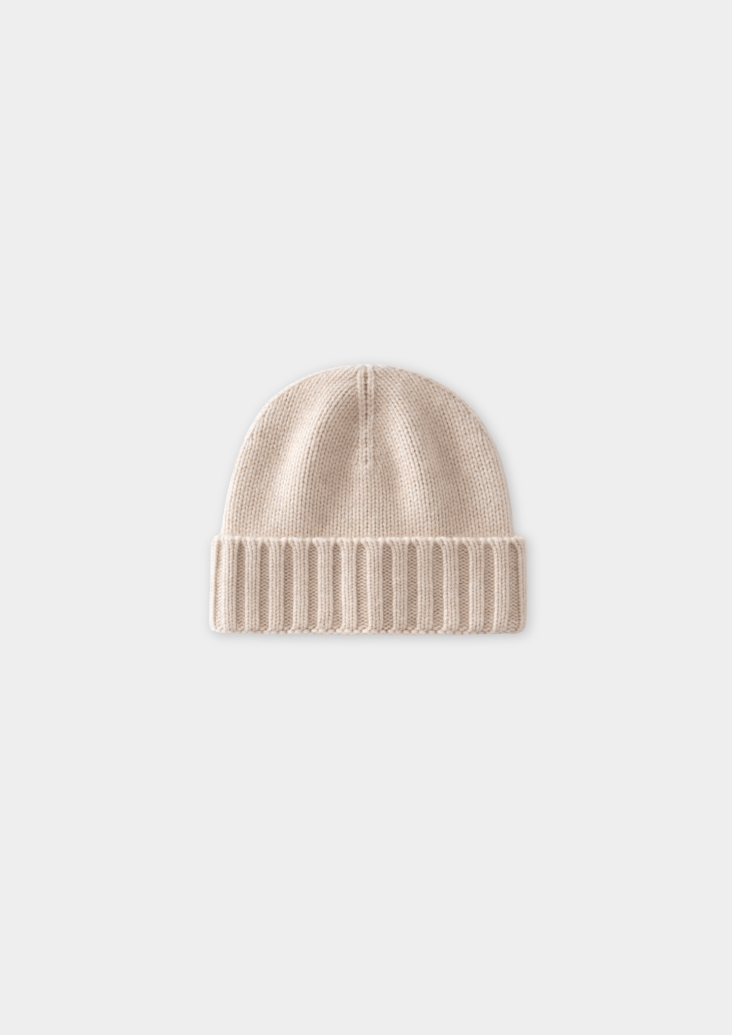 SAND CASHMERE WINTERTIME BEANIE - Derada